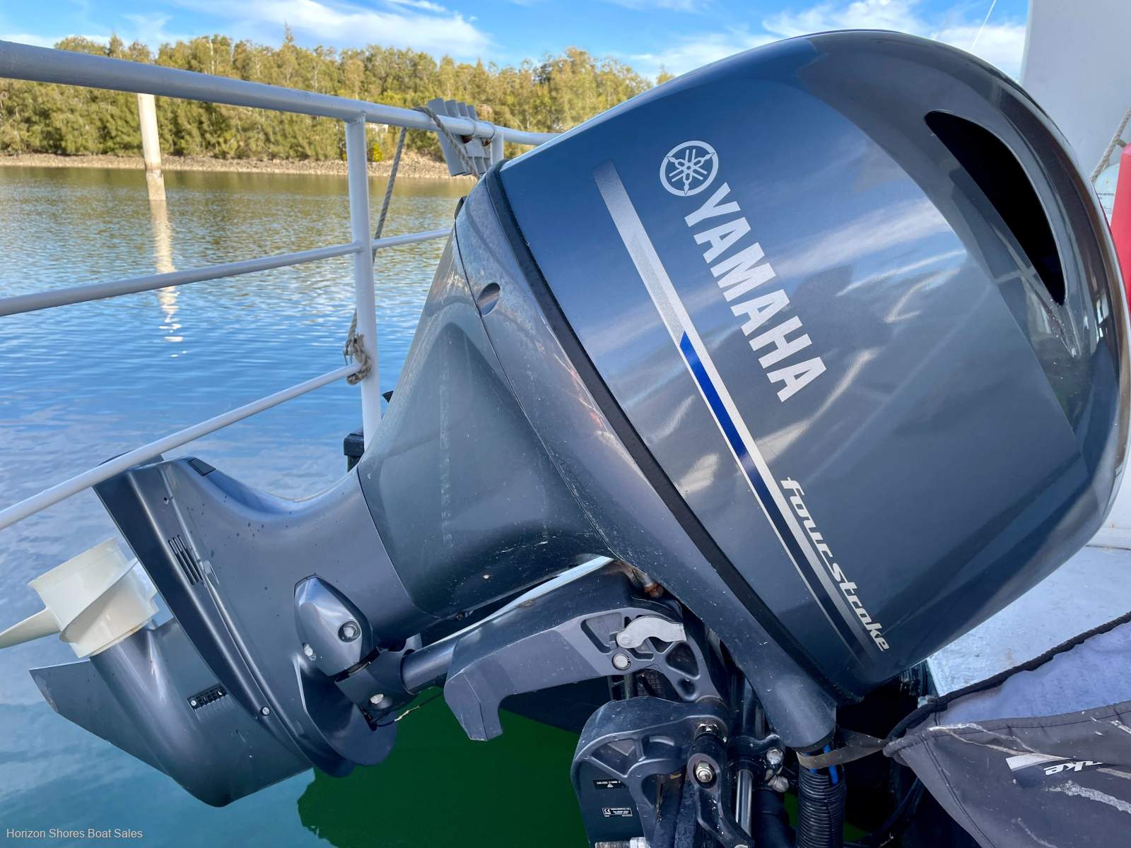 Jaden 40 Home Cruiser