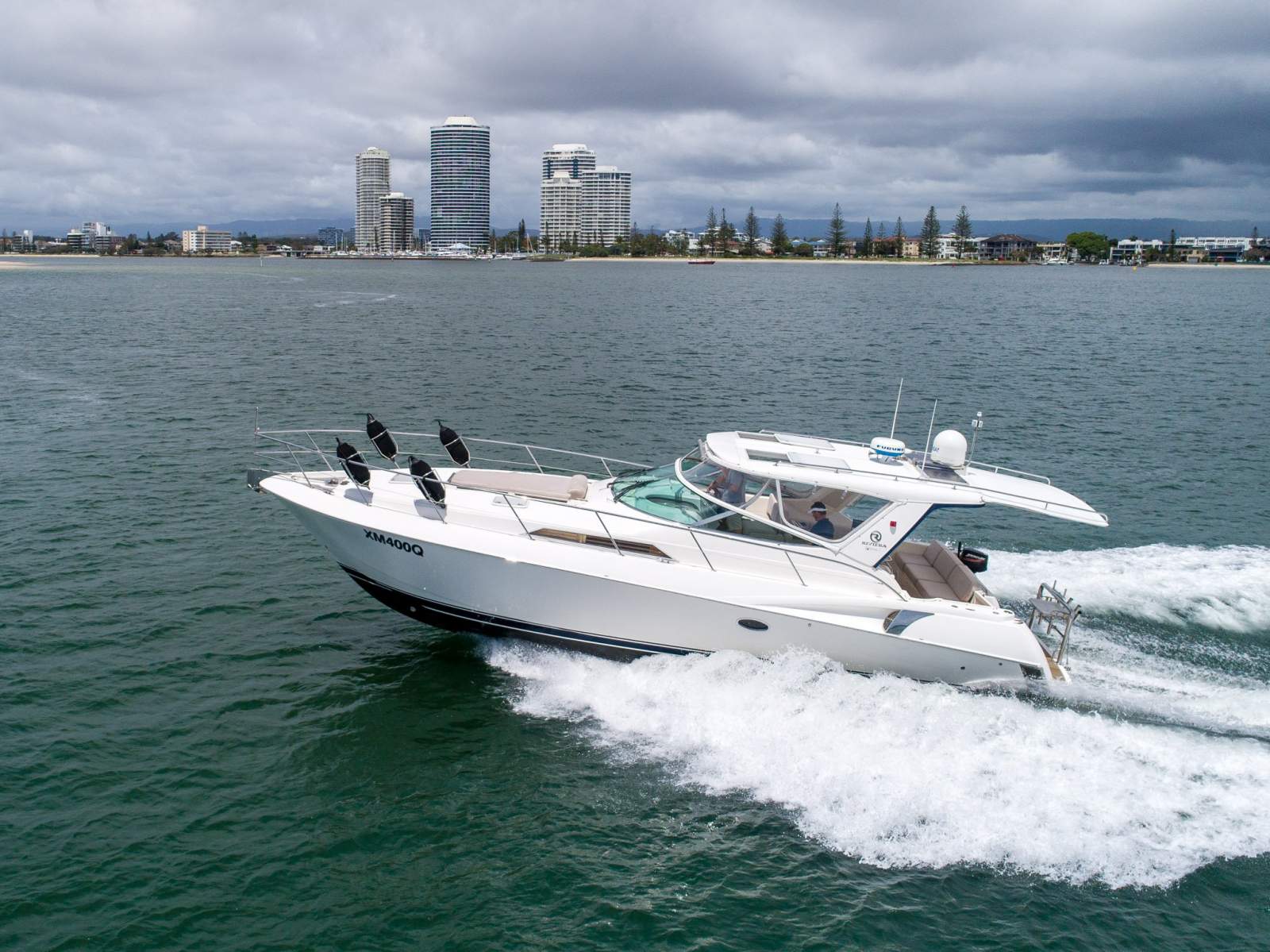 Riviera M400 Sports Cruiser - Present All Offers!