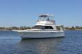 Caribbean 32 Flybridge Cruiser