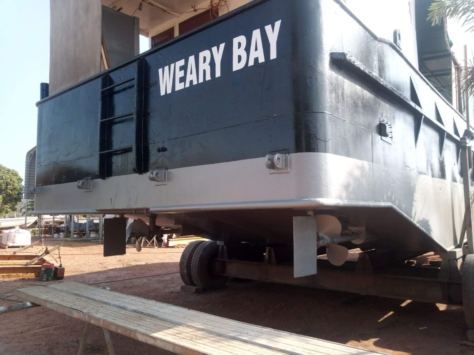 Landing Barge - Commercial fishing