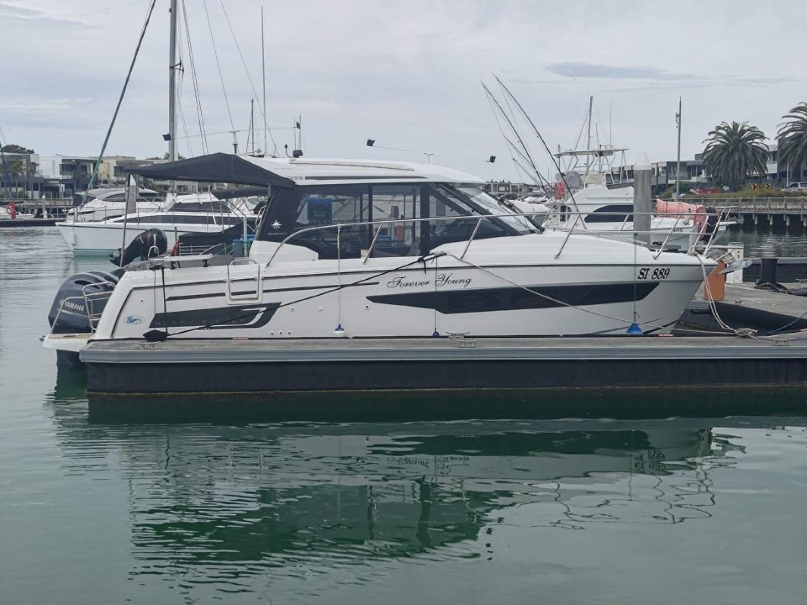 Jeanneau Merry Fisher 895 Offshore