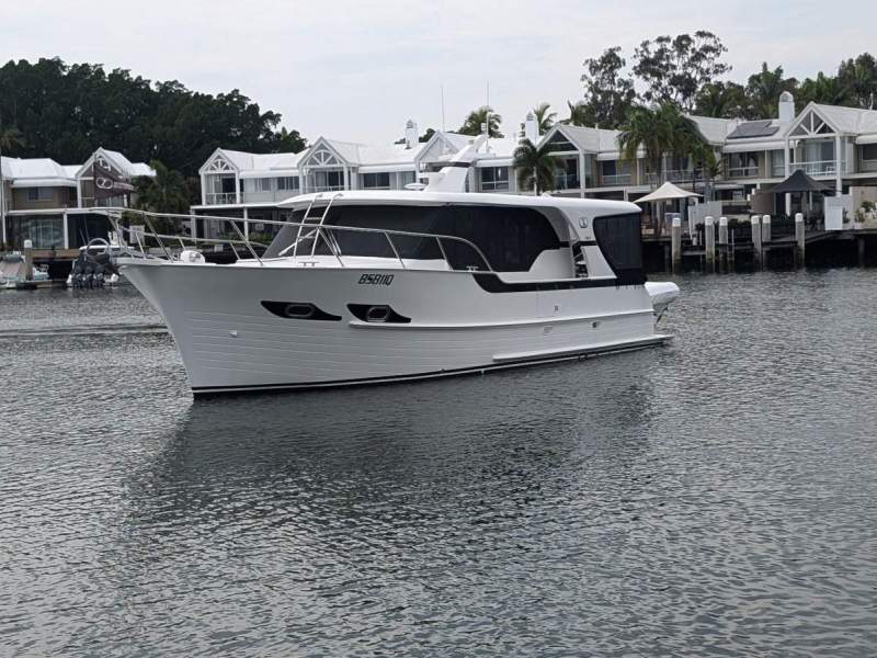 Integrity 380 SX