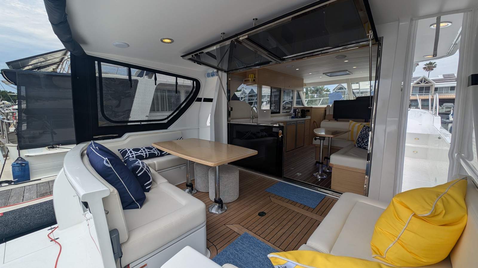 Integrity 380 SX