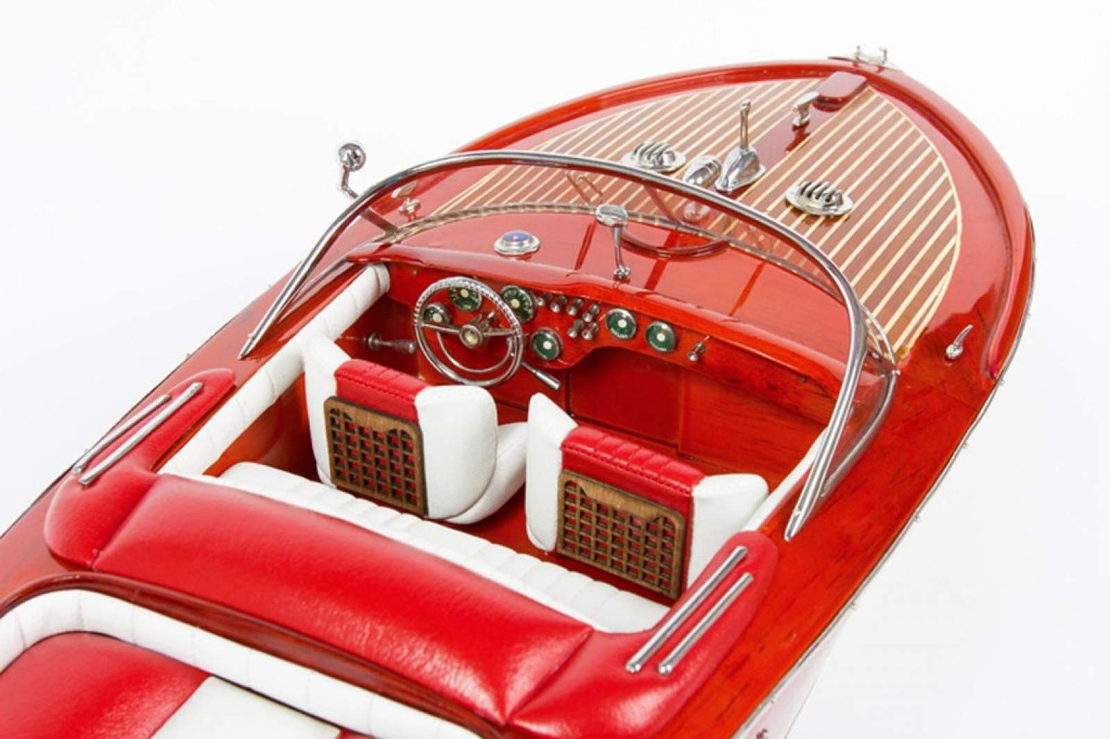 Riva Aquarama Replica