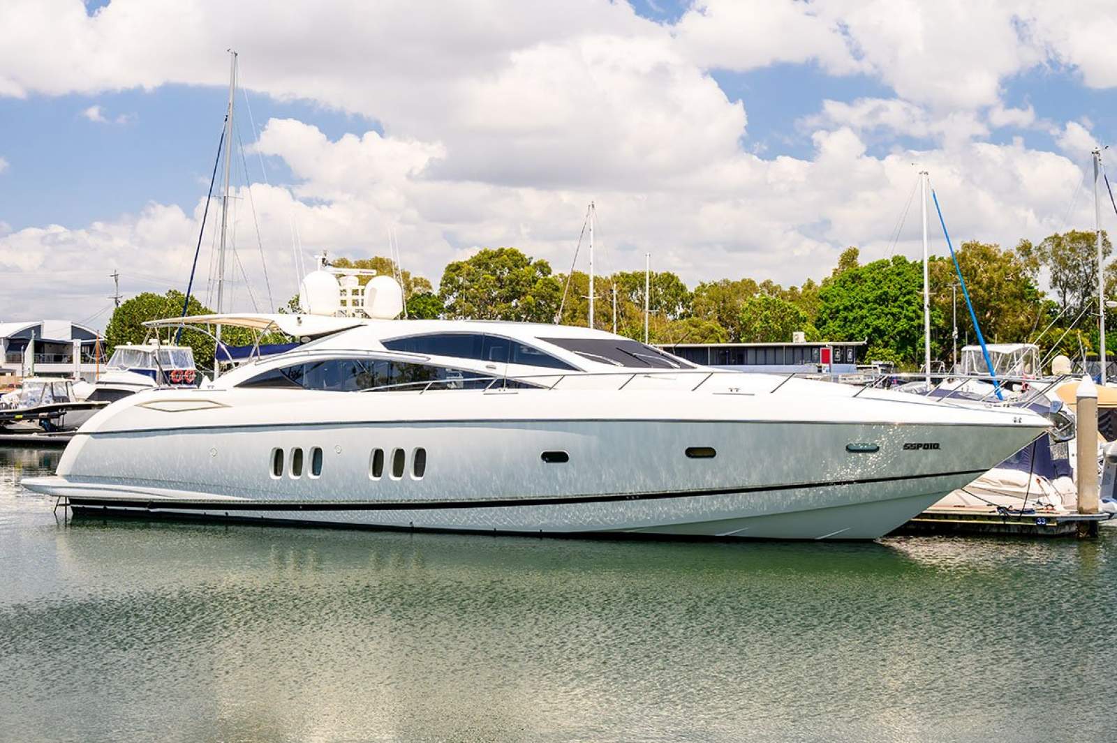 Sunseeker Predator 82