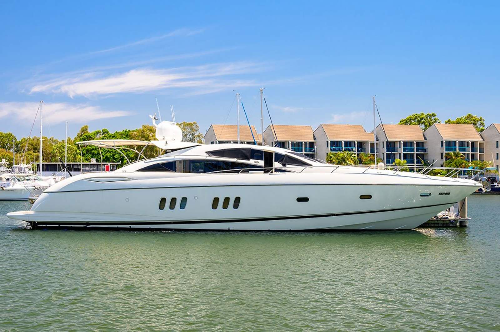 Sunseeker Predator 82