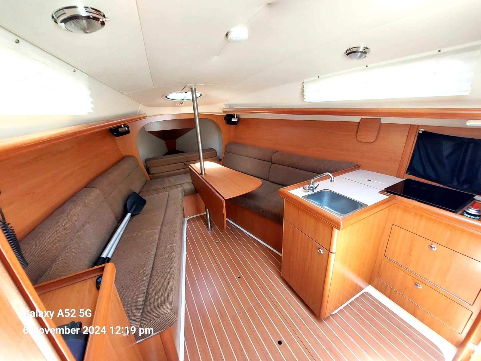 Hunter 27