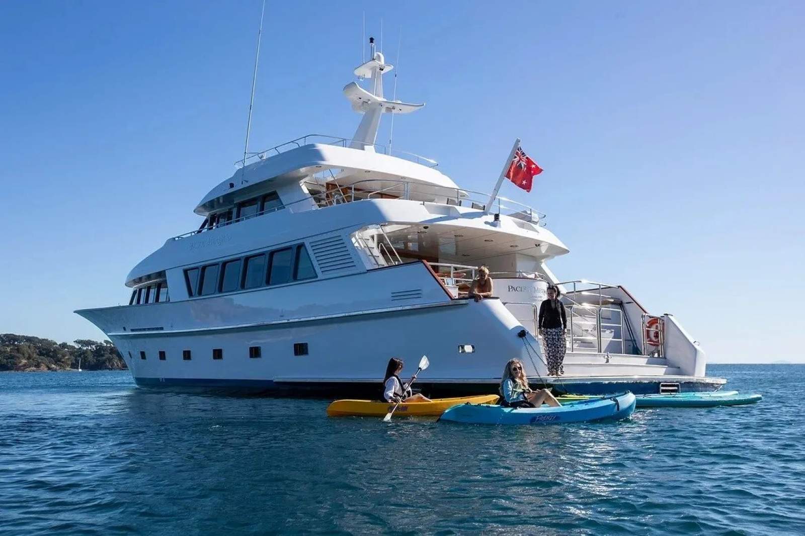 Salthouse 105ft Motor Yacht - 1/7 Share