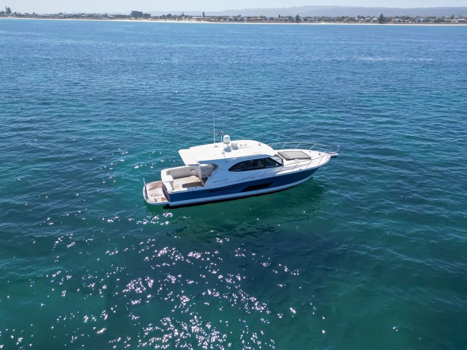 Riviera 445 SUV