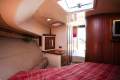 Palm Beach Motor Yachts 32 Flybridge Whisper