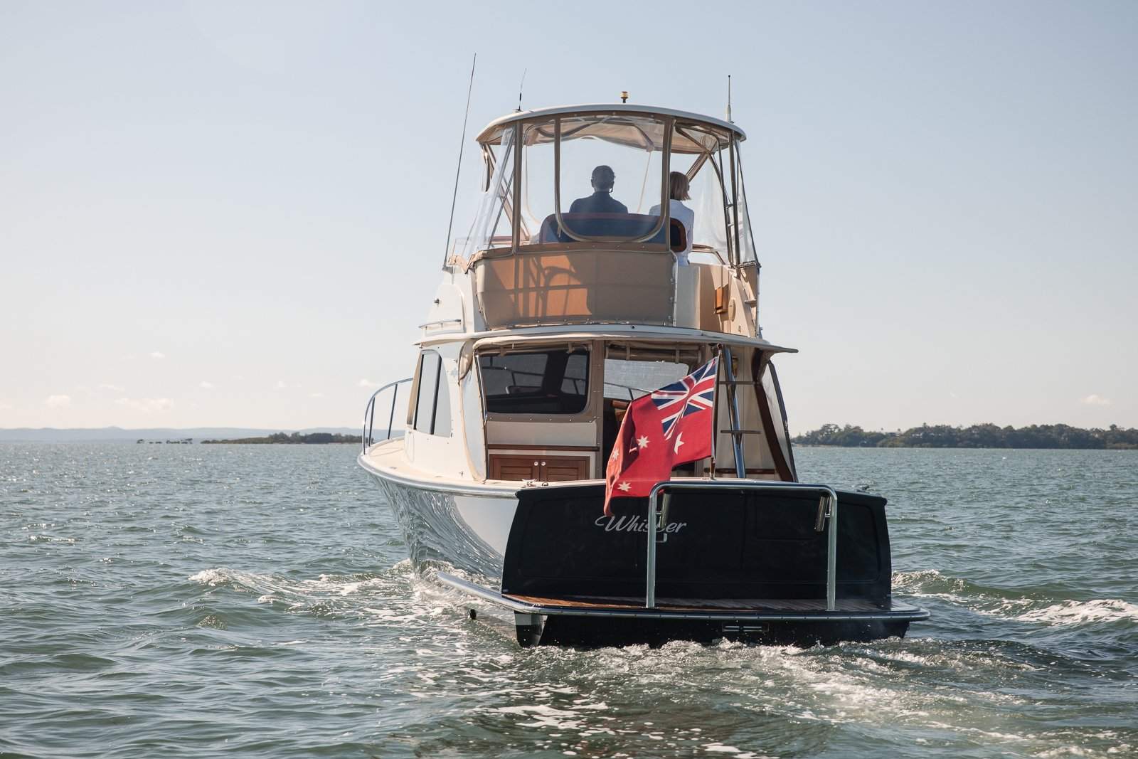 Palm Beach Motor Yachts 32 Flybridge Whisper