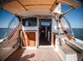 Palm Beach Motor Yachts 32 Flybridge Whisper