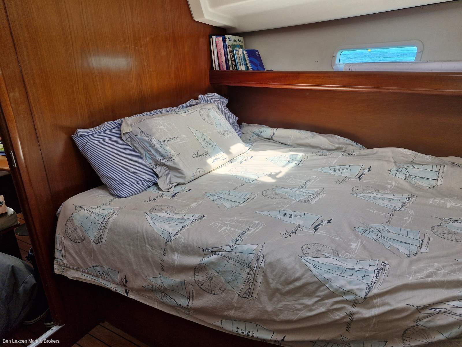 Beneteau 393