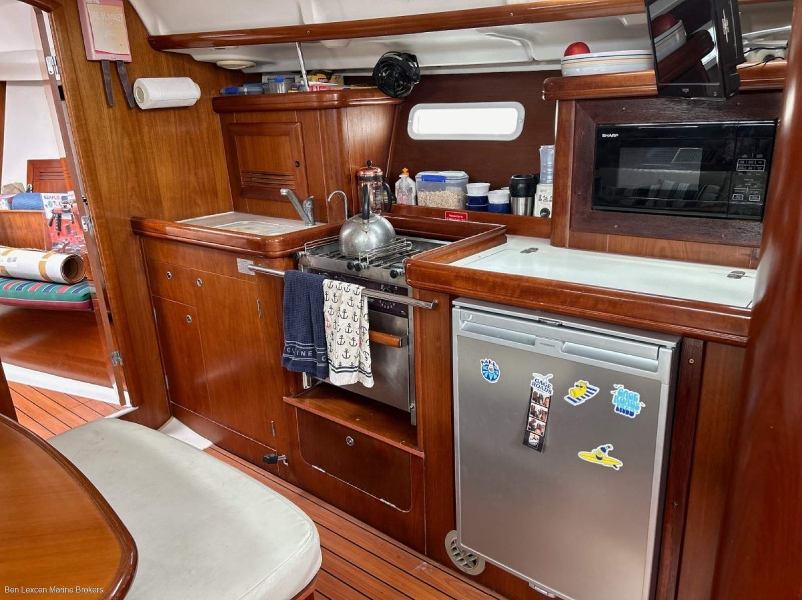 Beneteau 393