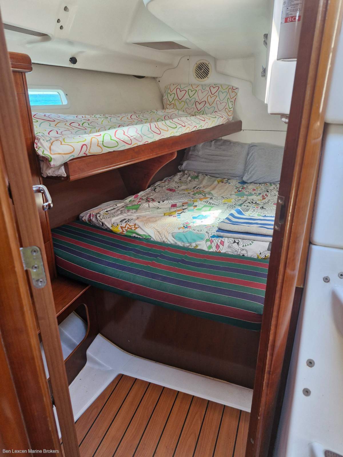 Beneteau 393