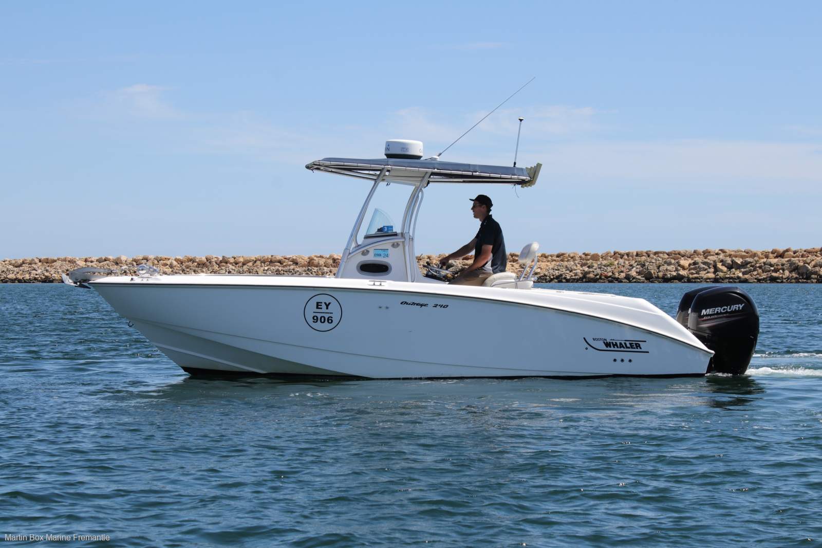 Boston Whaler 240 Outrage with 2013 Four Stroke Mercury 150Hp Outboards