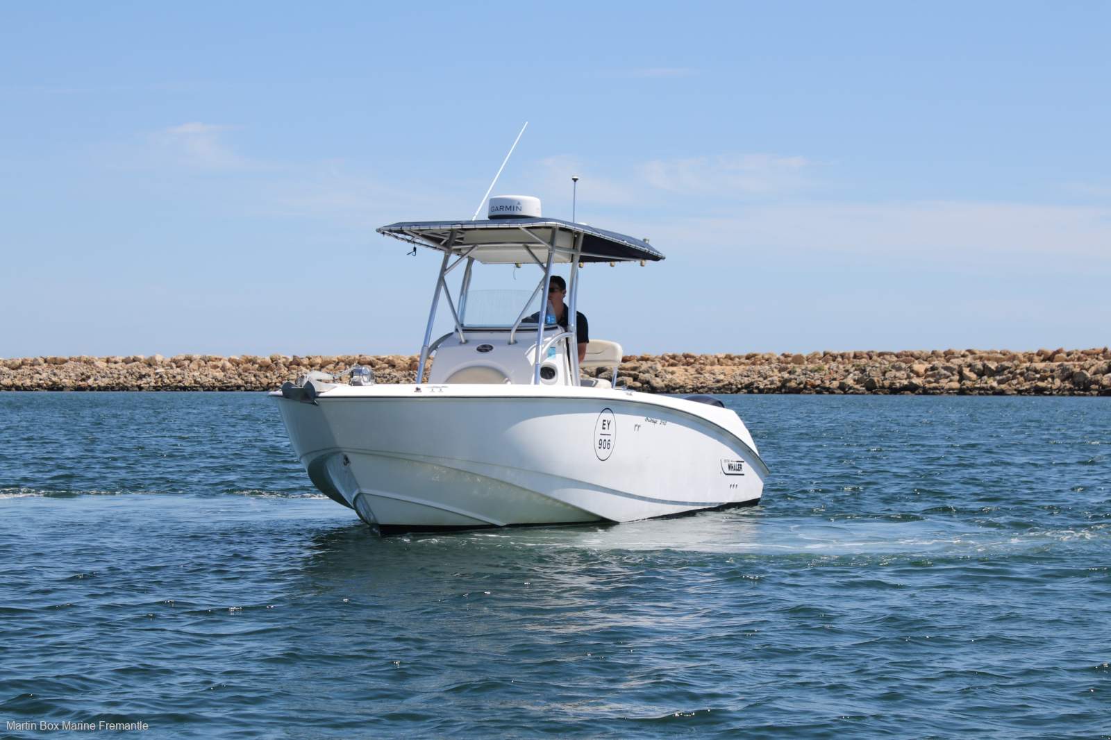 Boston Whaler 240 Outrage with 2013 Four Stroke Mercury 150Hp Outboards