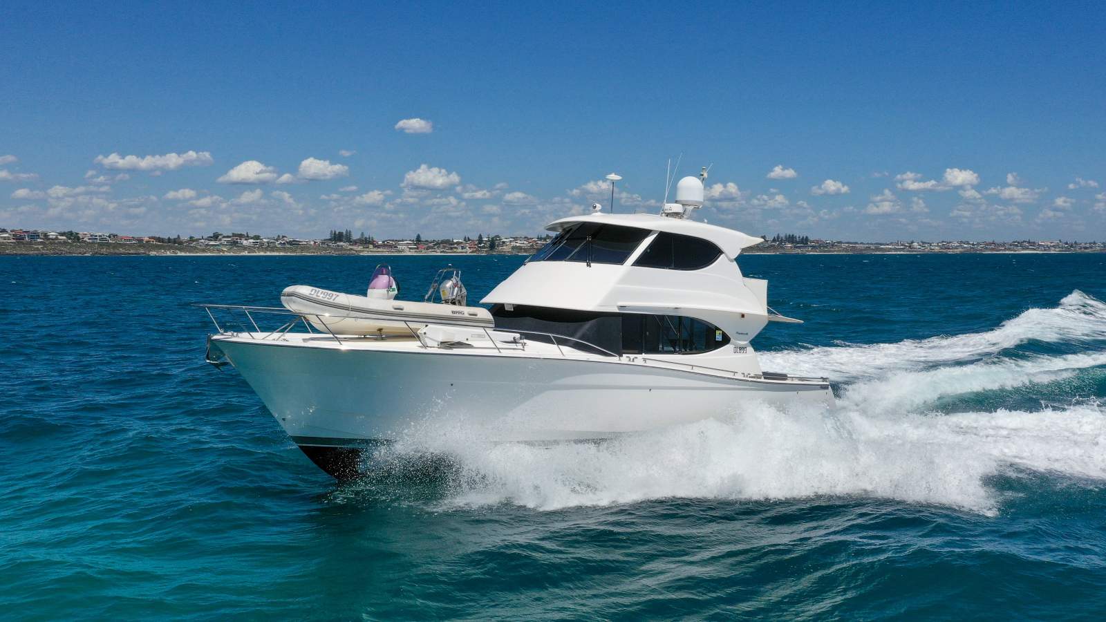 Maritimo M48