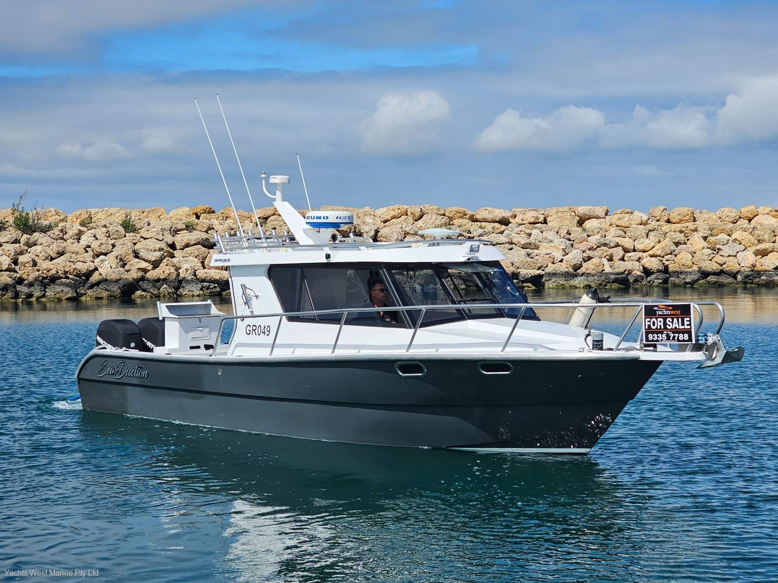 Contour Marine, Custom-Built 11m Plate Ally
