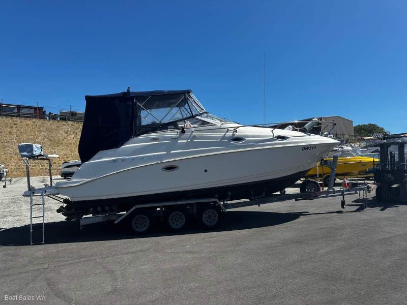 Regal 2665 Sportscruiser 5.7L Gi 300Hp Volvo 461Hrs Neat and clean