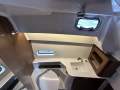 Beneteau Antares 9.0 OB:Nice bathroom