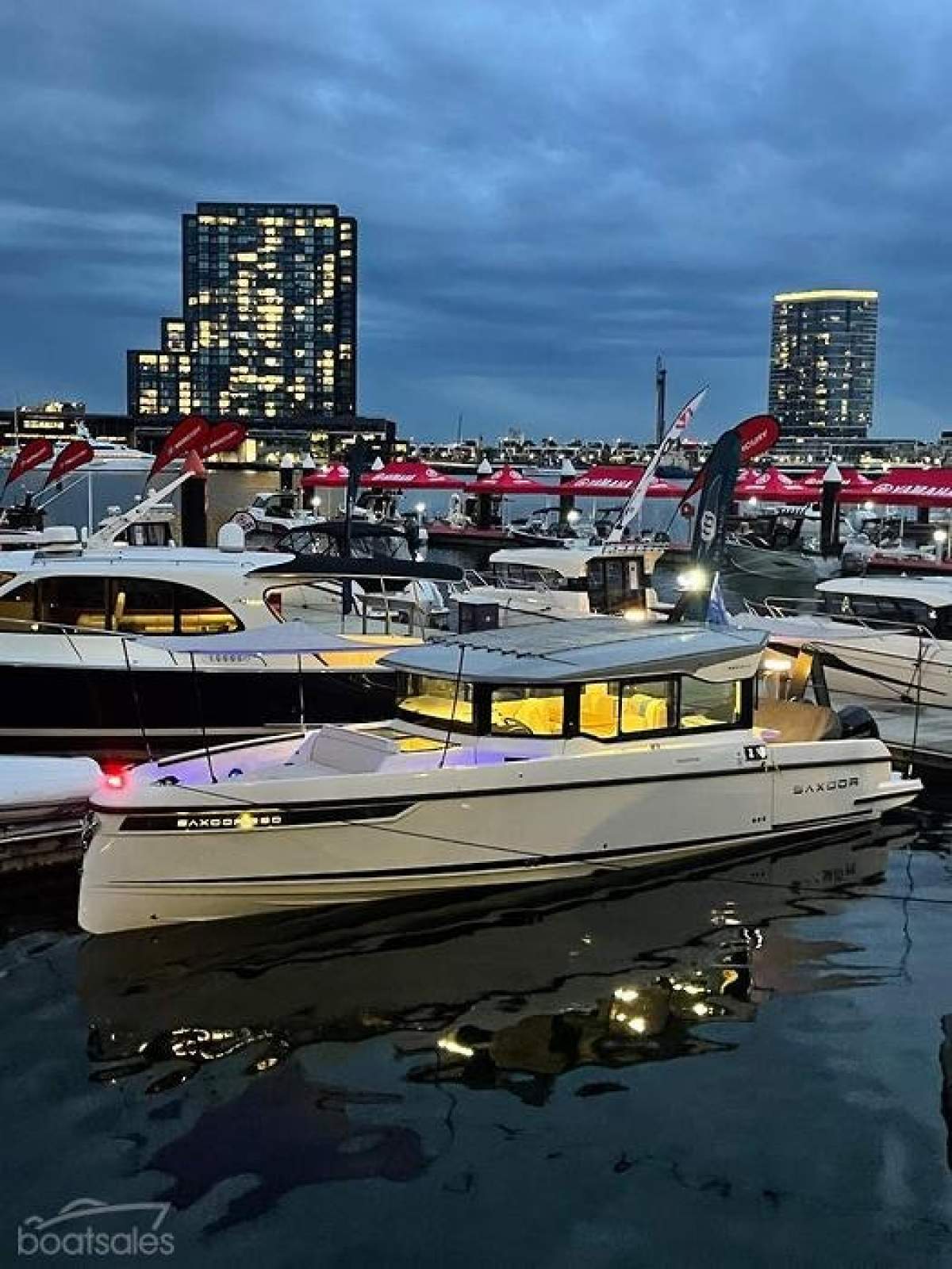 Saxdor Yachts 320 GTC