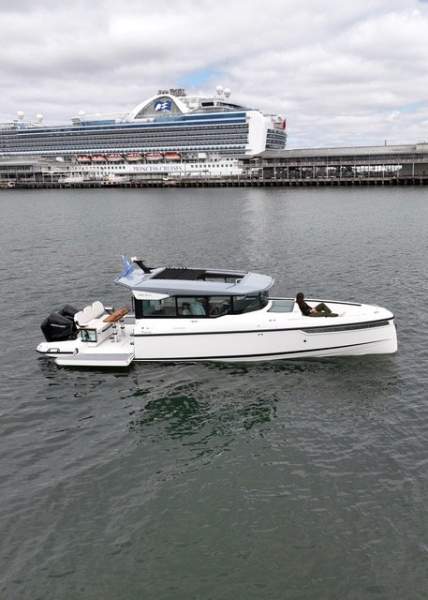 Saxdor Yachts 320 GTC