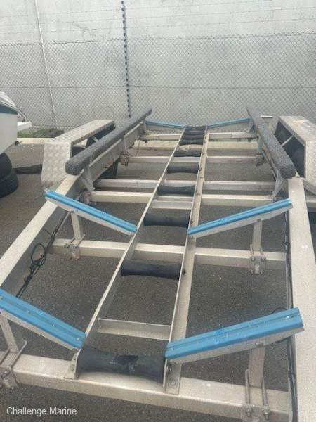 Dual axle Ally trailer rated 3800 KG