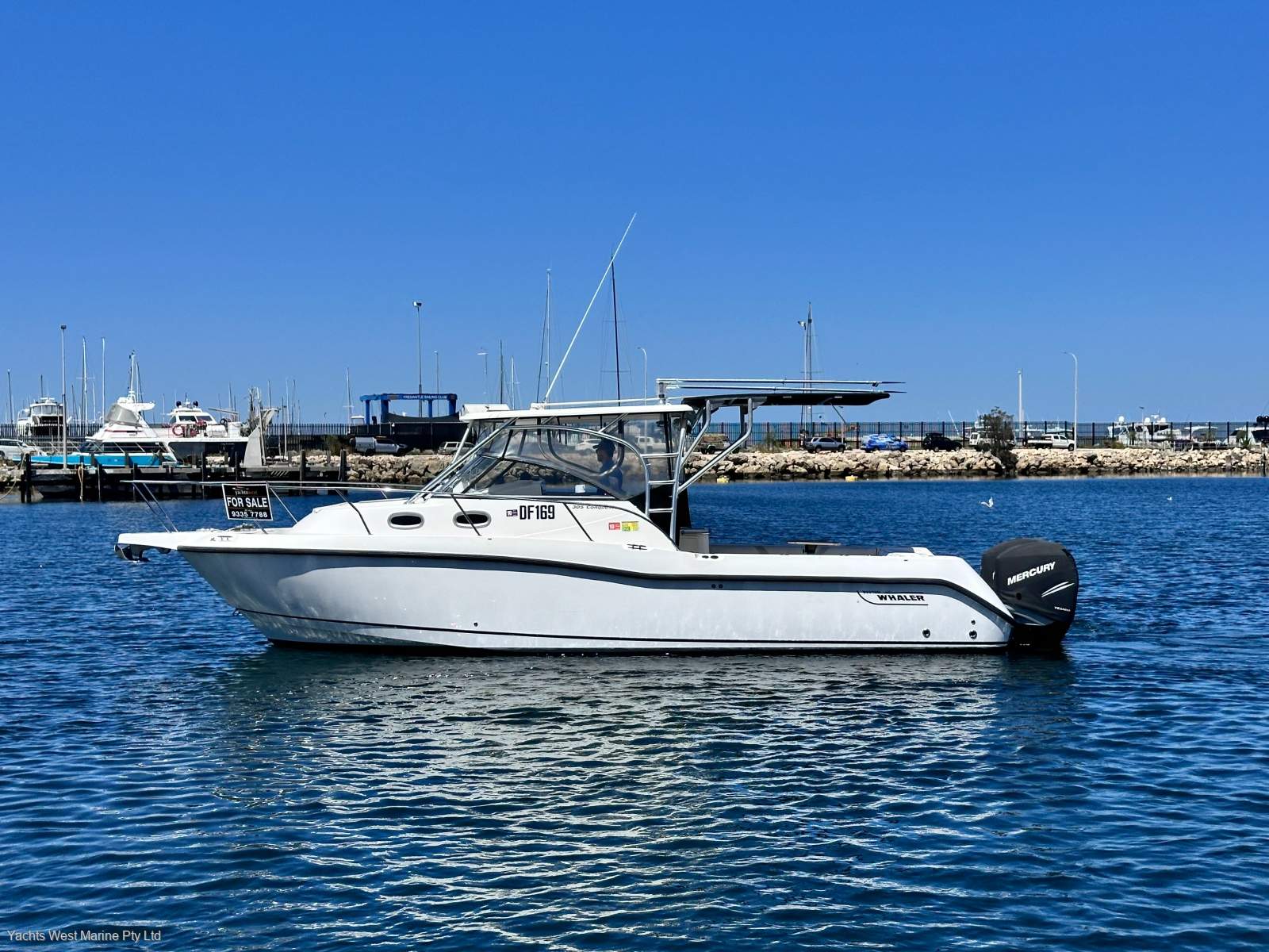Boston Whaler 305 Conquest " BOATHOUSE STORAGE RACK ":BOSTON CONQUEST 305 by YACHTS WEST