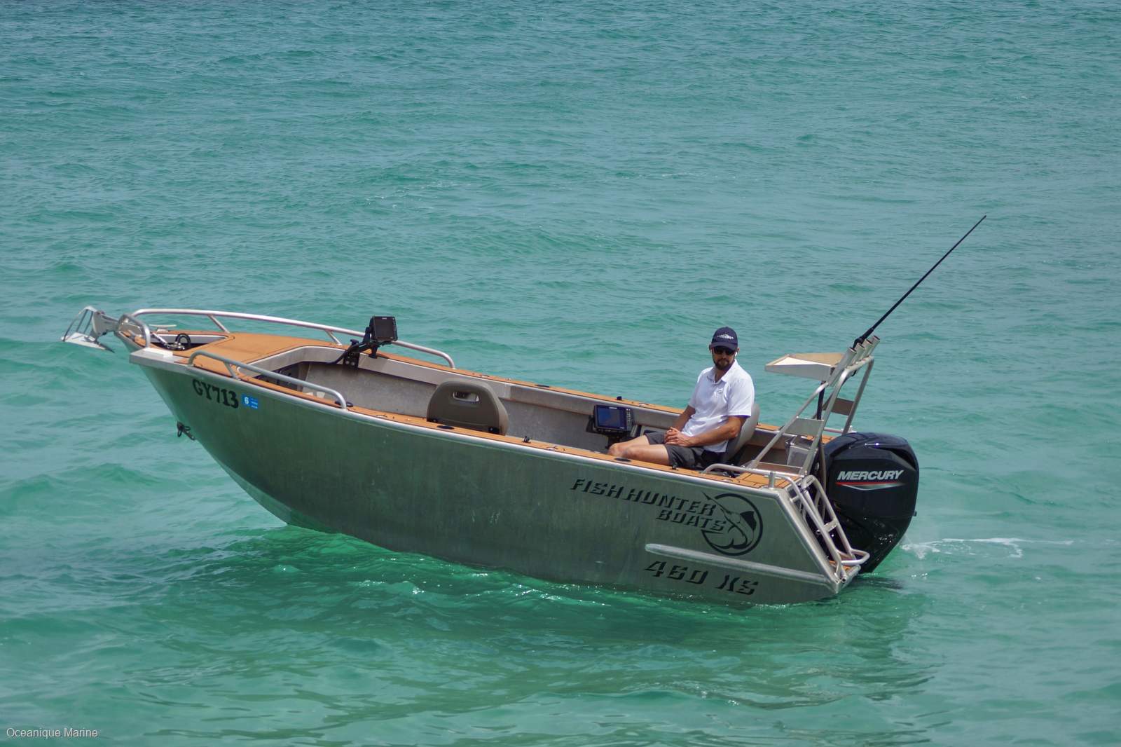 Fish Hunter 460 XS