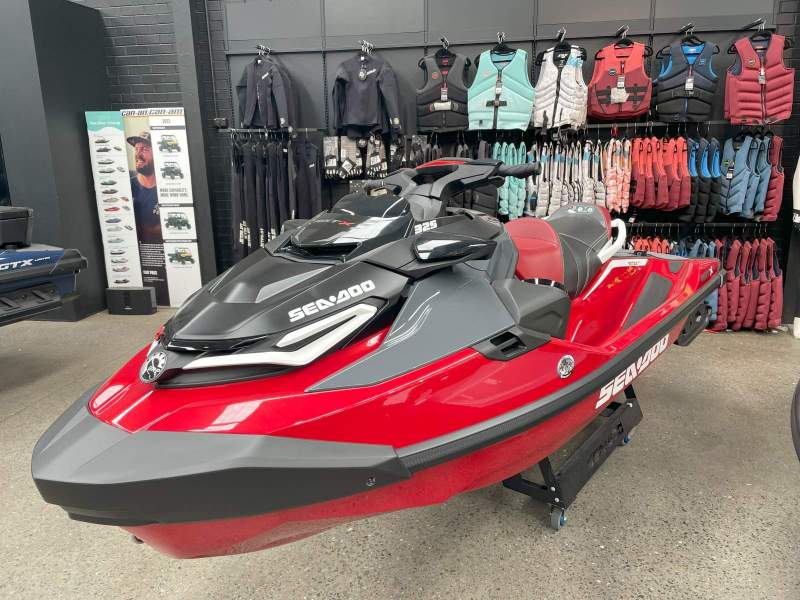 Sea-Doo RXT-X RS 325 Fiery Red (Premium Colour)