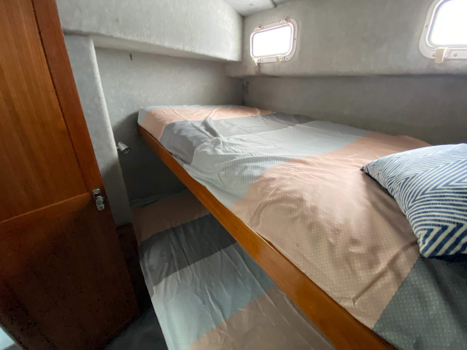 Caribbean 35 Flybridge Cruiser GET LOOSE – ****OWNER SAYS SELL****