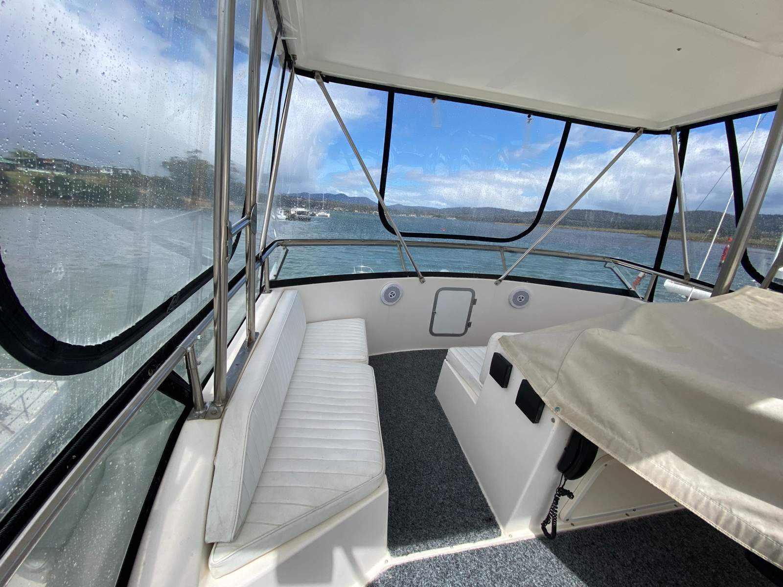 Caribbean 35 Flybridge Cruiser GET LOOSE – ****OWNER SAYS SELL****