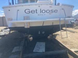 Caribbean 35 Flybridge Cruiser GET LOOSE – ****OWNER SAYS SELL****
