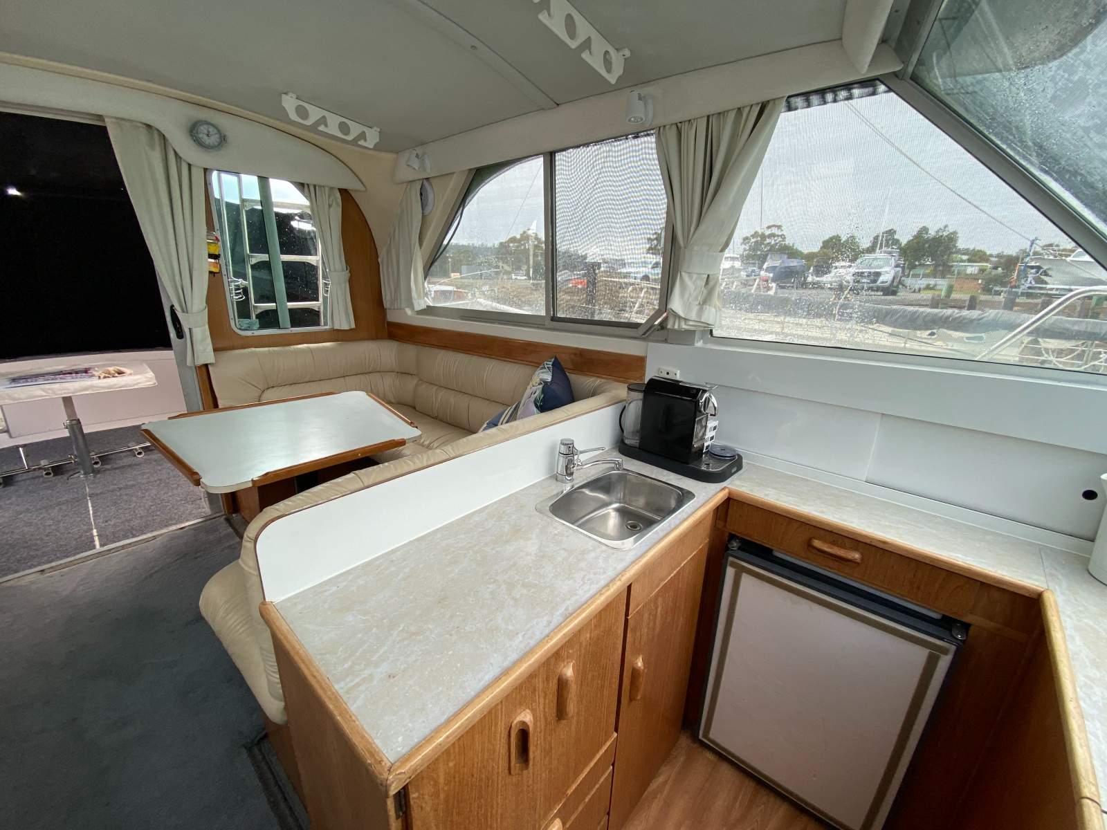 Caribbean 35 Flybridge Cruiser GET LOOSE – ****OWNER SAYS SELL****