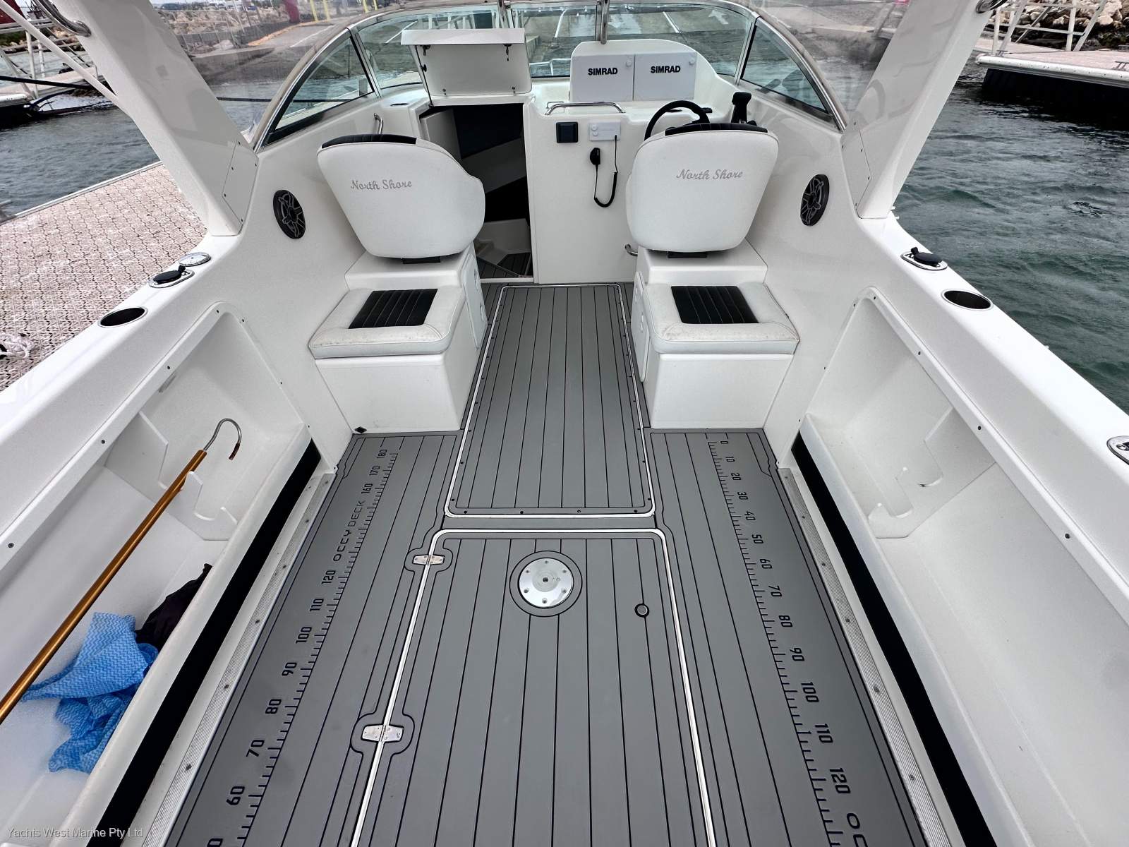 Northshore 760 HP "BRAND NEW TRAILER ORDERED":Deck looking forward
