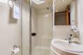 Kingfisher 50 Royale Enclosed Flybridge