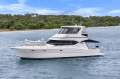 Kingfisher 50 Royale Enclosed Flybridge
