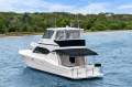 Kingfisher 50 Royale Enclosed Flybridge
