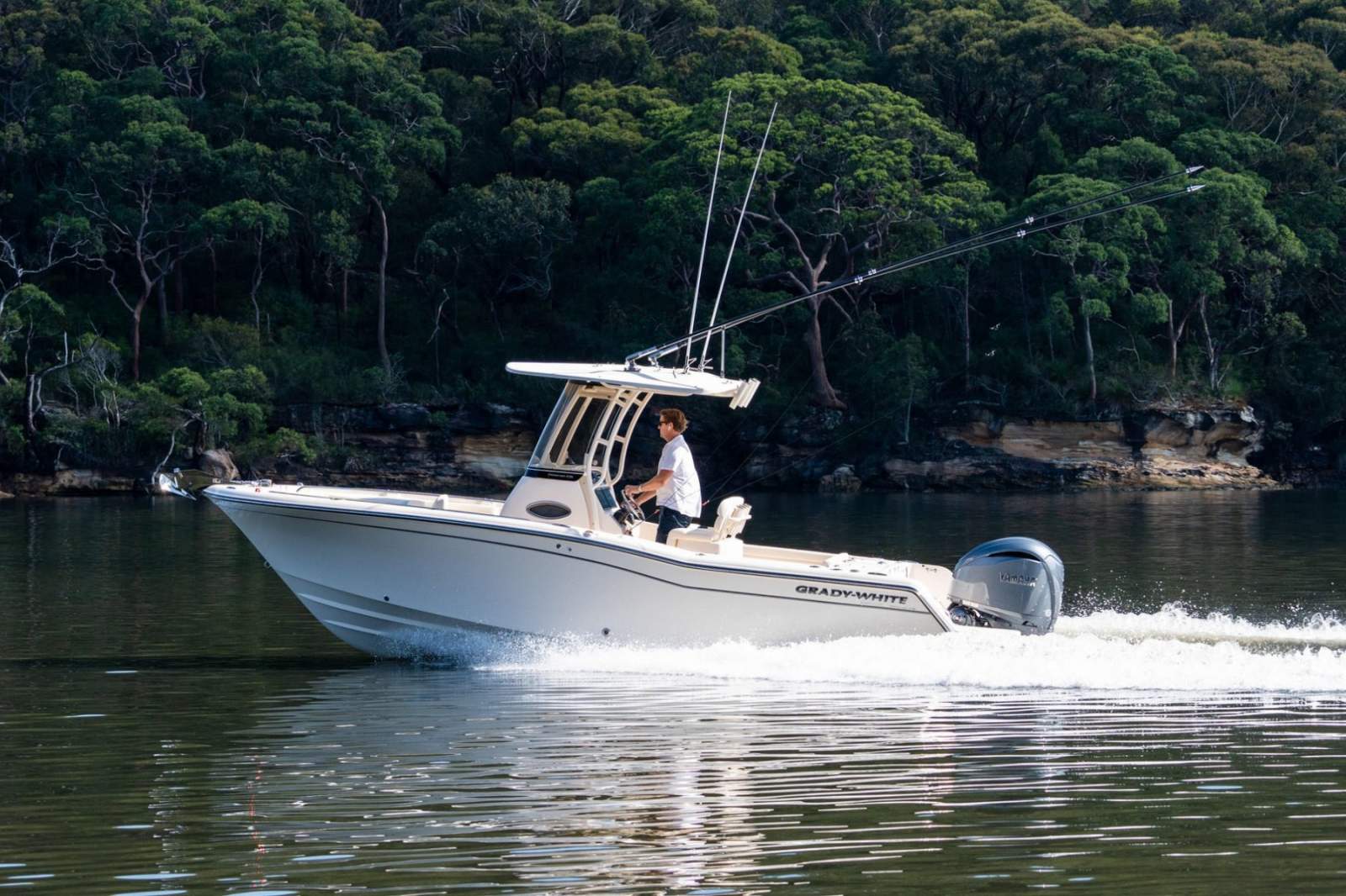 Grady-White Fisherman 236
