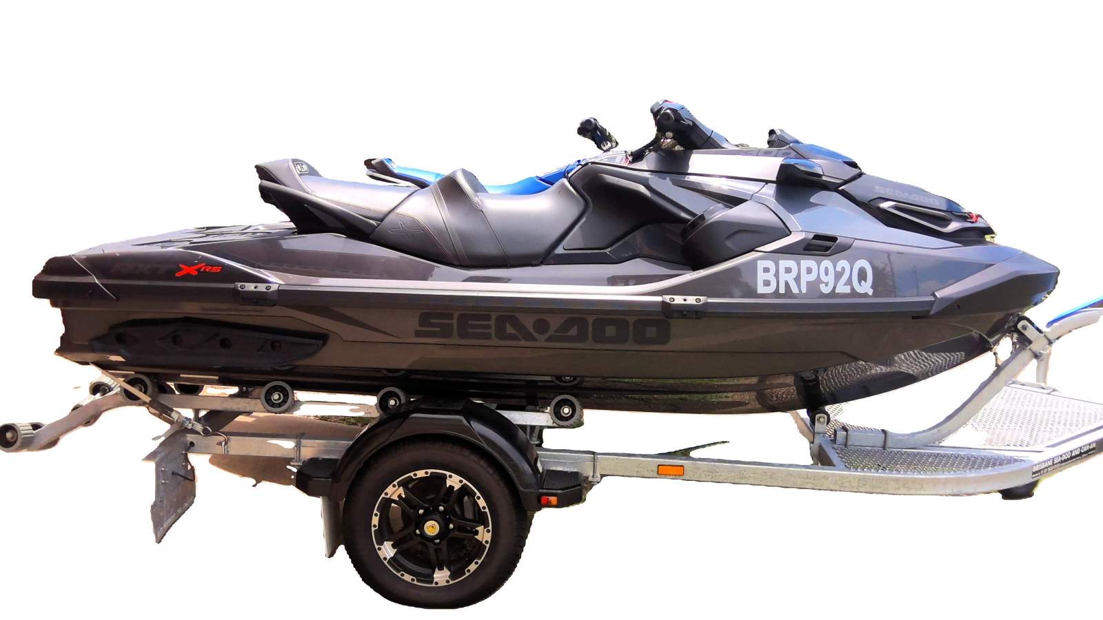 Sea-Doo RXT X 300 RS RXTX-RS and Spark Trixx 2up