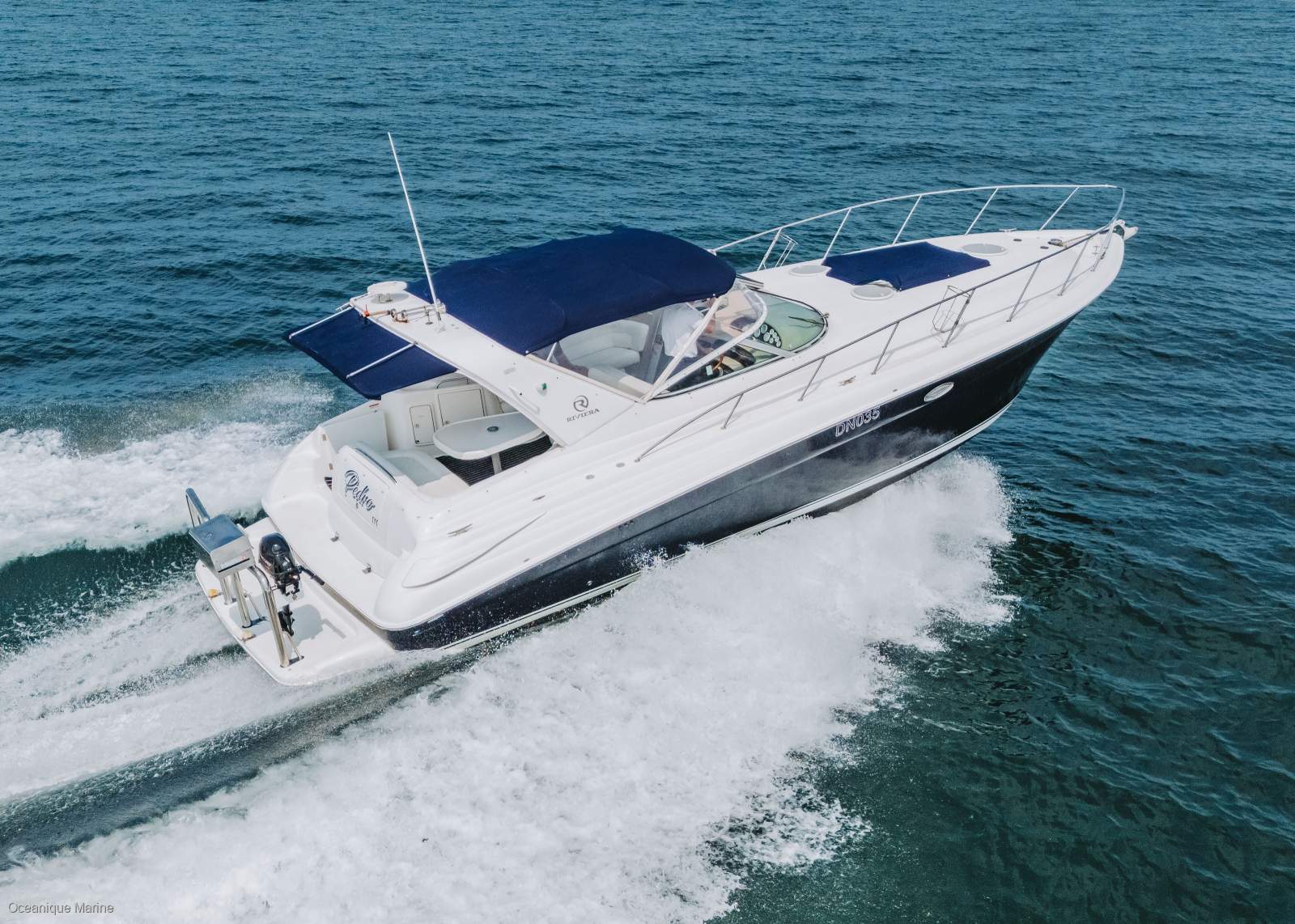 Riviera M370 Sports Cruiser
