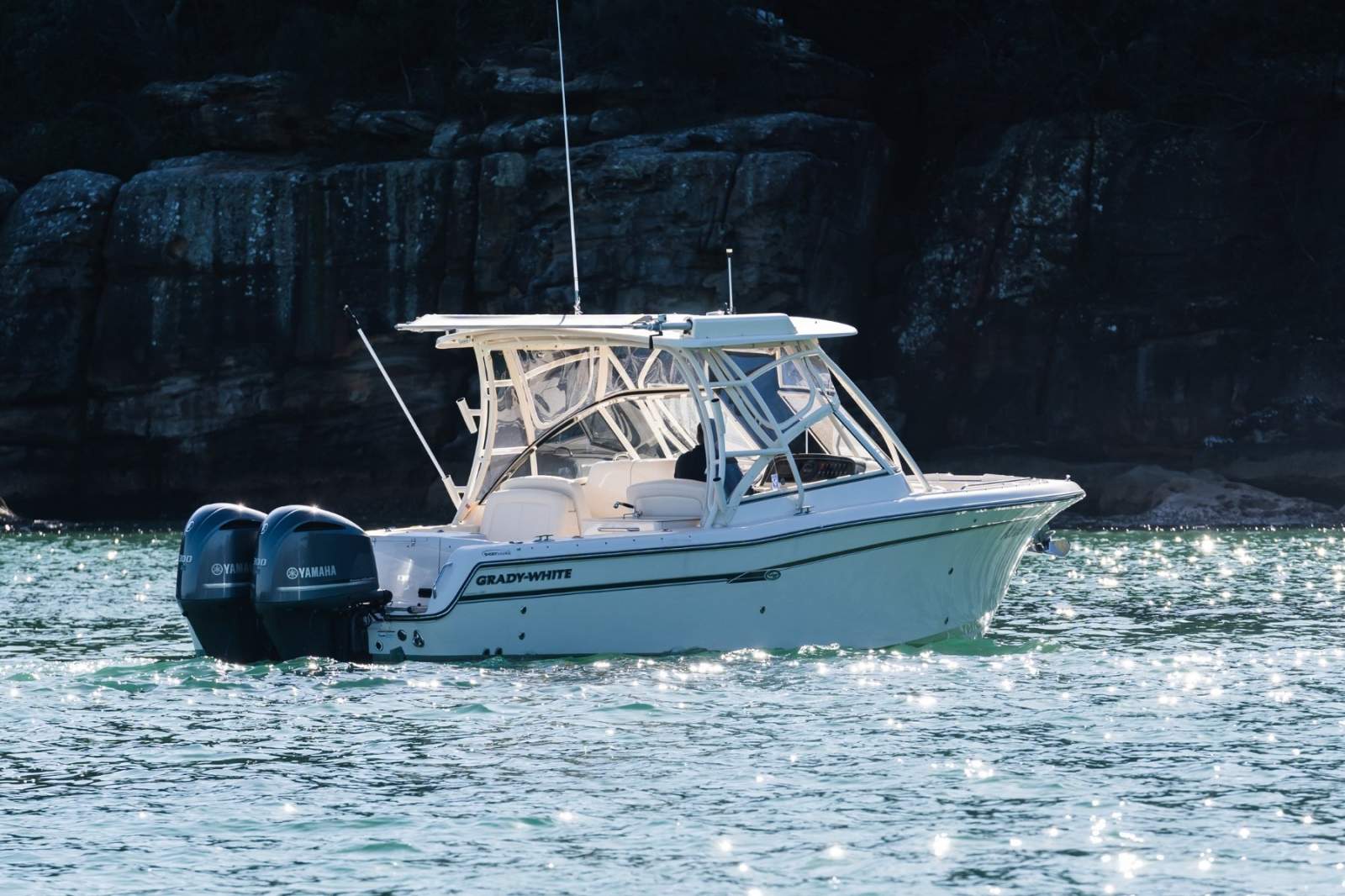 Grady-White Freedom 285