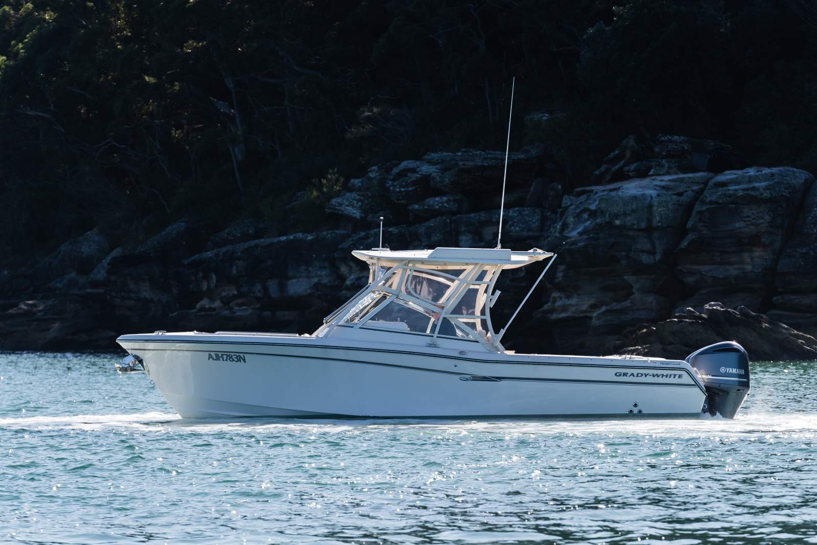 Grady-White Freedom 285
