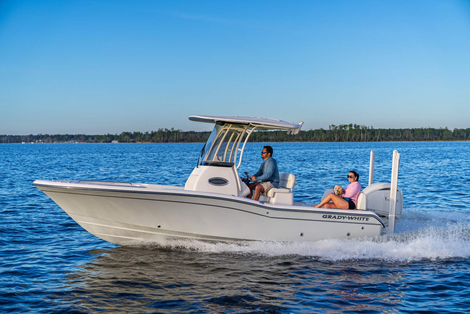 Grady-White 231 CE
