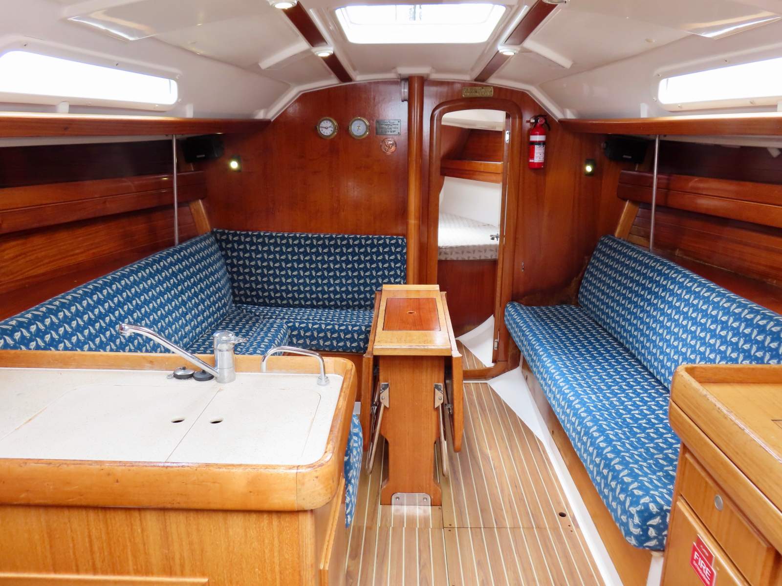 Dufour 35 Classic MANY UPGRADES, EXCELLENT VALUE!