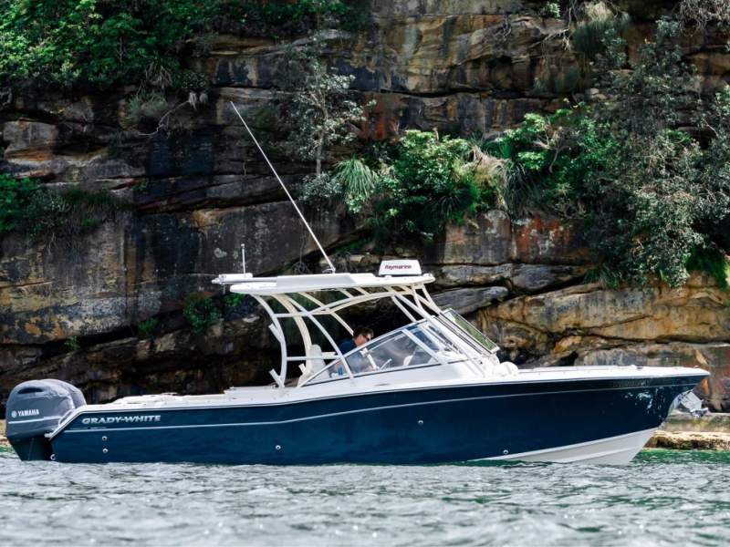 Grady-White Freedom 275