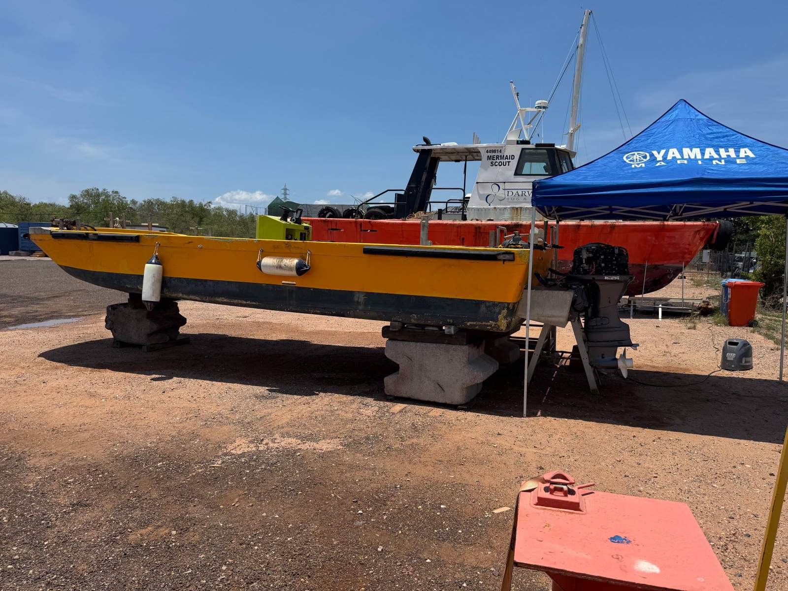 Ex work Boat Flat bottom fast Yamaha (Darwin NT)