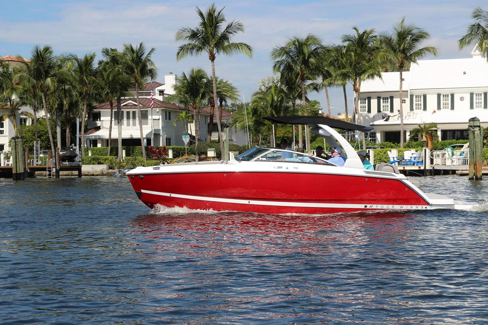 Four Winns H6 Surf
