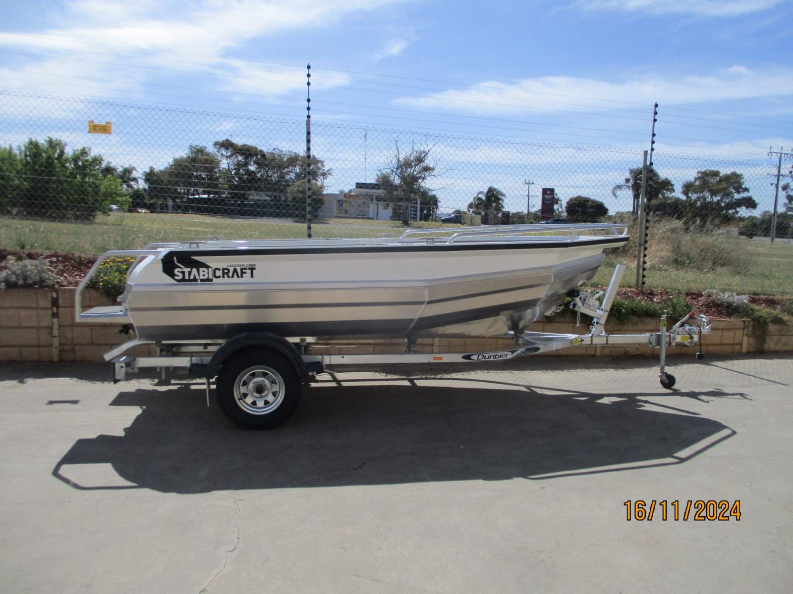 New Stabicraft 1450 Explorer White Painted Hull